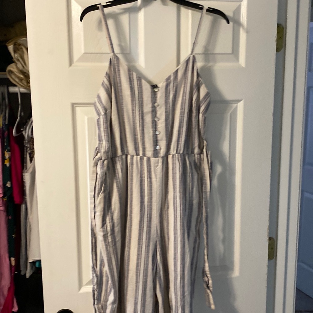 long striped jumpsuit with waist tie and pockets worn once